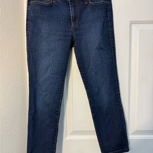 Joe's Jeans size 28 Icon Clean Crop